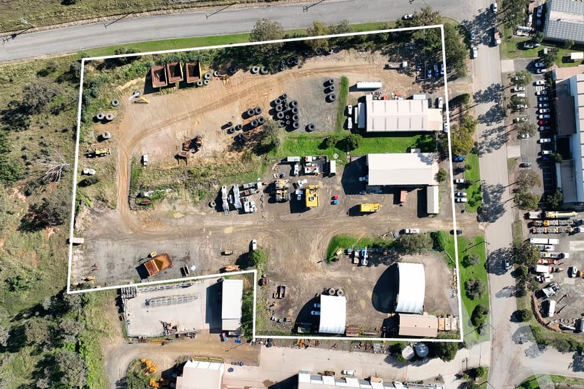 Click to view all images 24-30 Woodland Road Mount Thorley NSW 2330 - Image 2