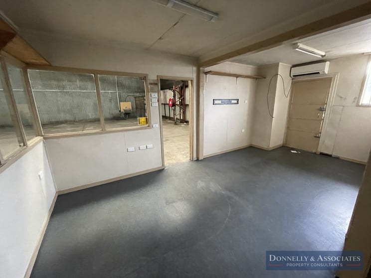 Click to view all images 3/1436 Ipswich Road Rocklea QLD 4106 - Image 1