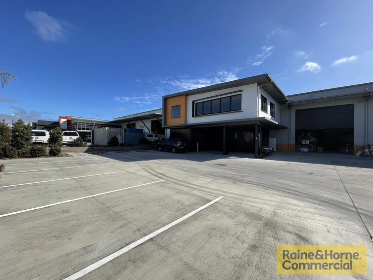 Office 1/25 Kingsbury Street Brendale QLD 4500 - Image 1