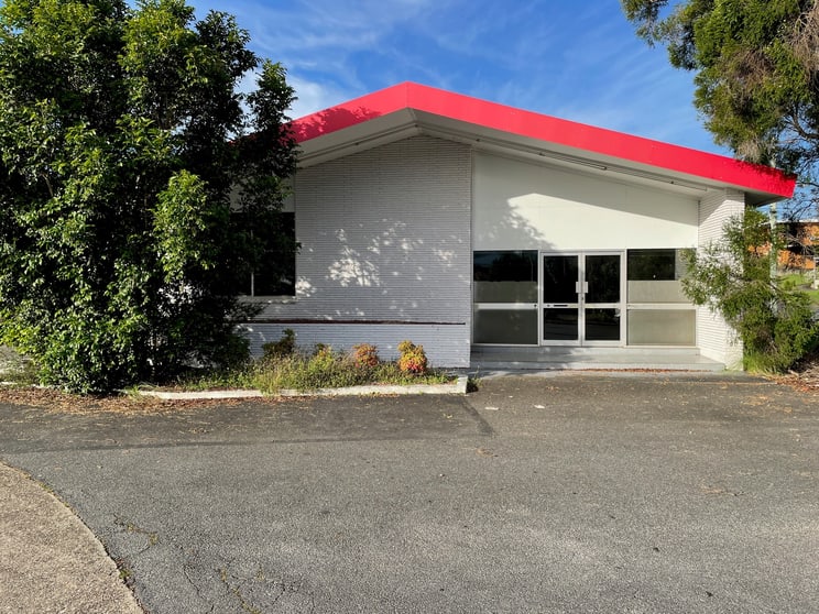 1874 Creek Road Cannon Hill QLD 4170 - Image 2