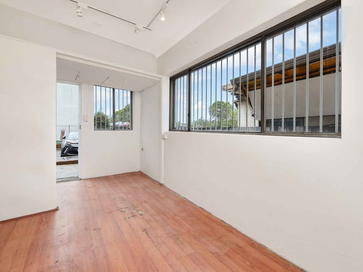 Click to view all images 7 St Johns Ave Gordon NSW 2072 - Image 3