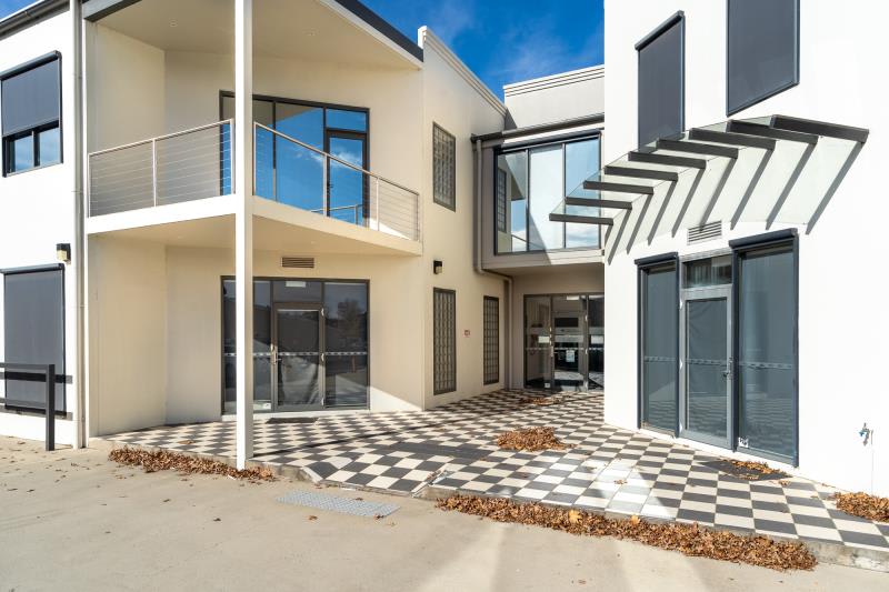 Click to view all images Ground Suite 1/21-29 William Street Orange NSW 2800 - Image 2