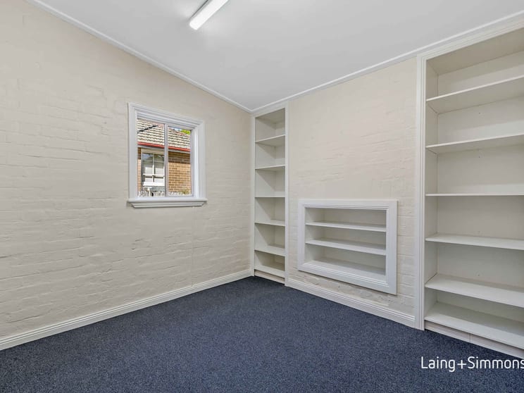 Click to view all images 21 Fennell Street Parramatta NSW 2150 - Image 3