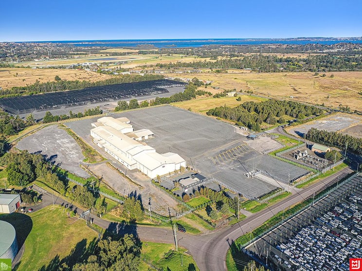Click to view all images 17 Reddalls Road Kembla Grange NSW 2526 - Image 2