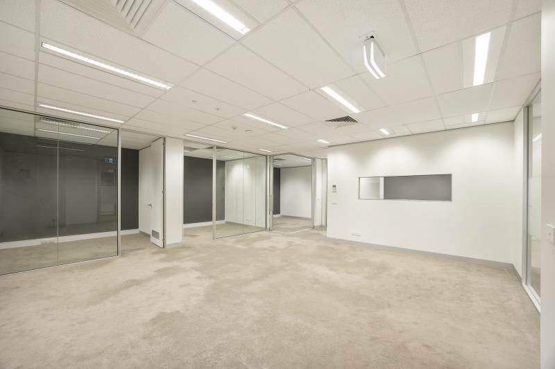 Click to view all images Suite 2.07 & 2.08/207-208 / 120 Bay Street Port Melbourne VIC 3207 - Image 3