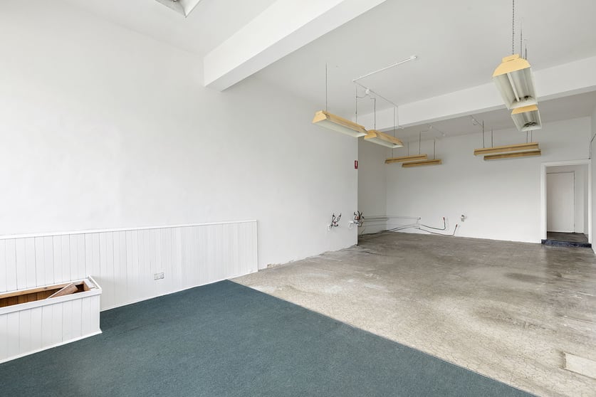 Click to view all images 890 North Road Bentleigh East VIC 3165 - Image 2