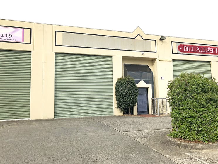 2/18 Laser Drive Rowville VIC 3178 - Image 1