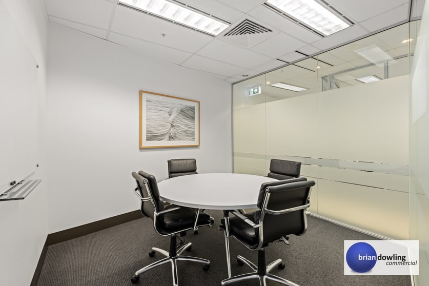 Click to view all images 902/66 Hunter Street Sydney NSW 2000 - Image 5