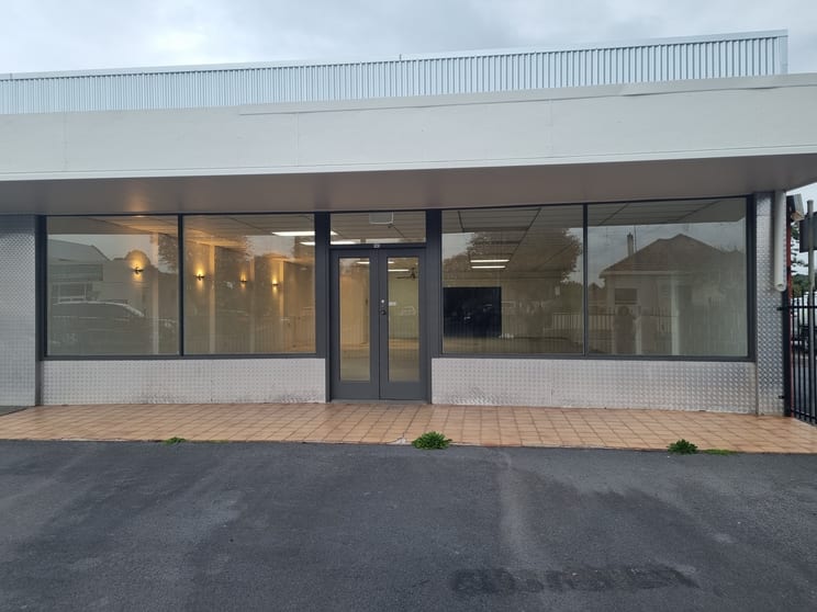 Shop 2/193 Commercial Street West Mount Gambier SA 5290 - Image 1