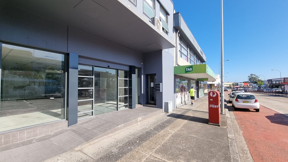 Click to view all images 678 Pittwater Road Brookvale NSW 2100 - Image 1
