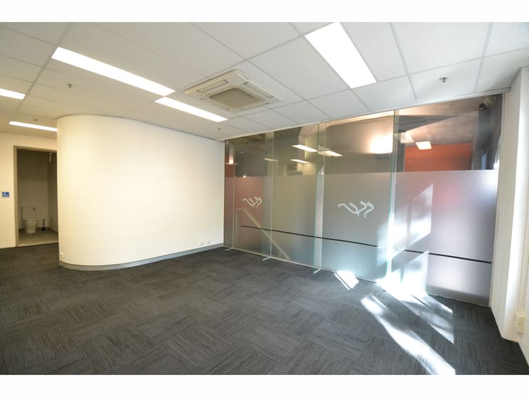 Click to view all images 6/380 Harris Street Pyrmont NSW 2009 - Image 1