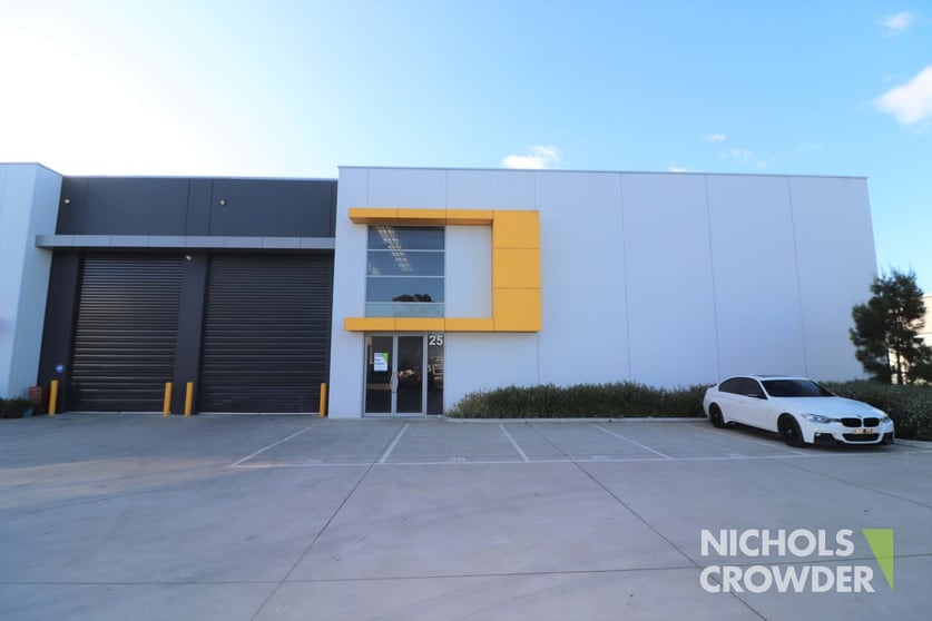 Click to view all images 25 Arbor Way Carrum Downs VIC 3201 - Image 1