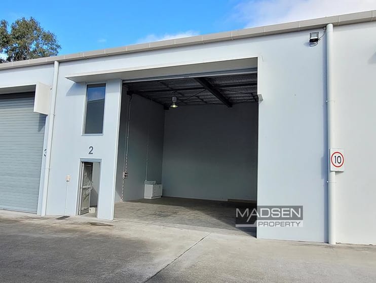 Unit 2/42 Walker Street Tennyson QLD 4105 - Image 1