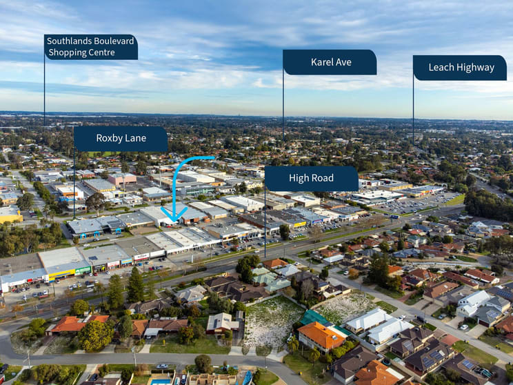 Click to view all images 2/16 Roxby Lane Willetton WA 6155 - Image 1