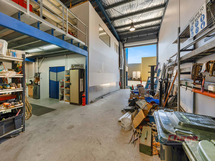 Click to view all images 4/505 Lytton Road Morningside QLD 4170 - Image 1