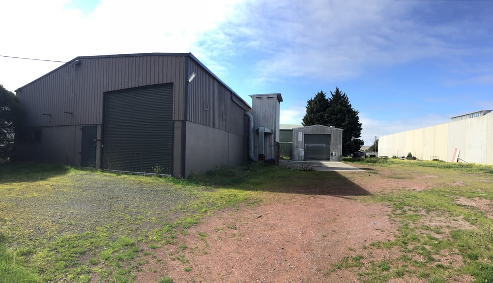 Click to view all images 10 Darbyshire Street Williamstown VIC 3016 - Image 1