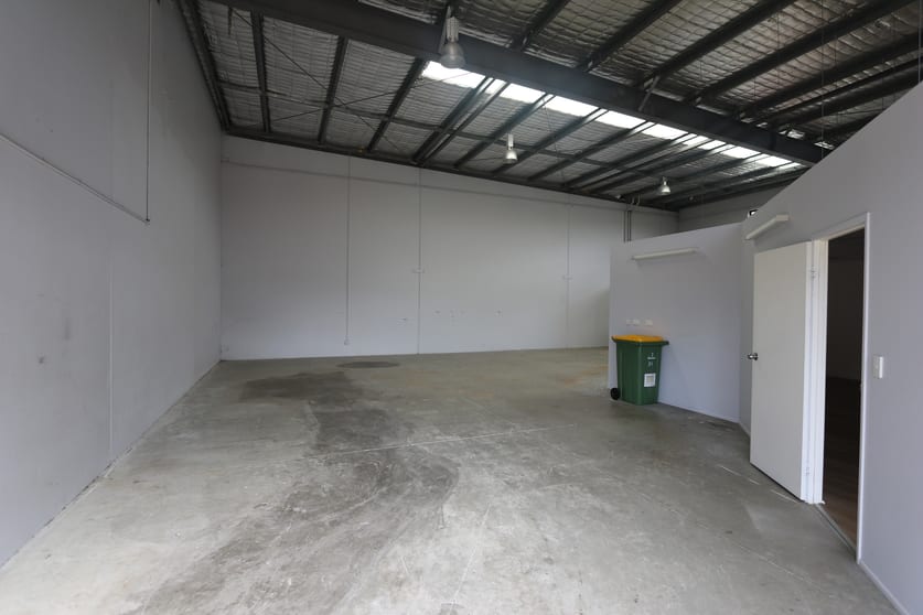 3/31 Dover Drive Burleigh Heads QLD 4220 - Image 2