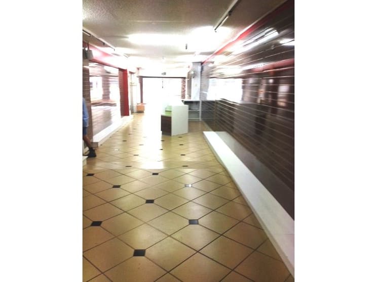 Click to view all images 1/3183 Surfers Paradise Boulevard Surfers Paradise QLD 4217 - Image 3