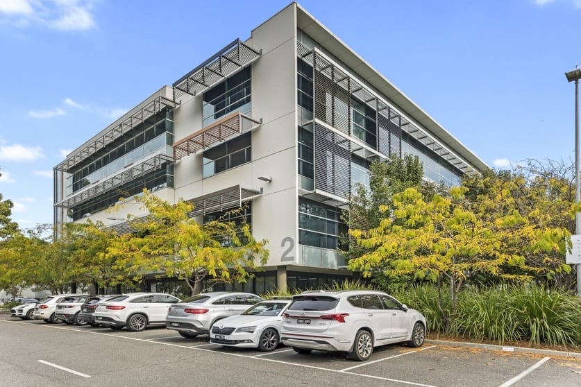 Click to view all images 574 Plummer Street Port Melbourne VIC 3207 - Image 3