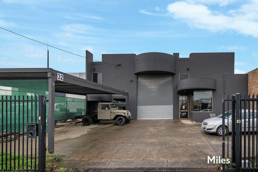 Click to view all images 32 Culverlands Street Heidelberg West VIC 3081 - Image 1