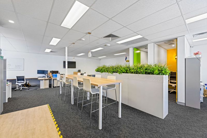Click to view all images 17/109 Holt Street Eagle Farm QLD 4009 - Image 3