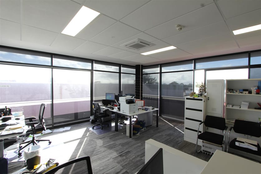 Click to view all images C-205/17 Wurrook Circuit Caringbah NSW 2229 - Image 2