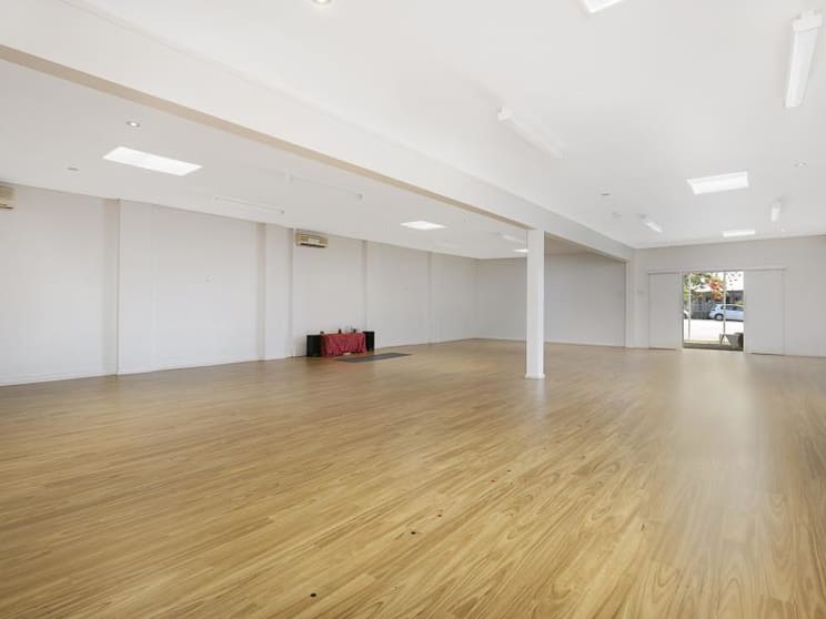 Click to view all images 141 Musgrave Road Red Hill QLD 4059 - Image 3