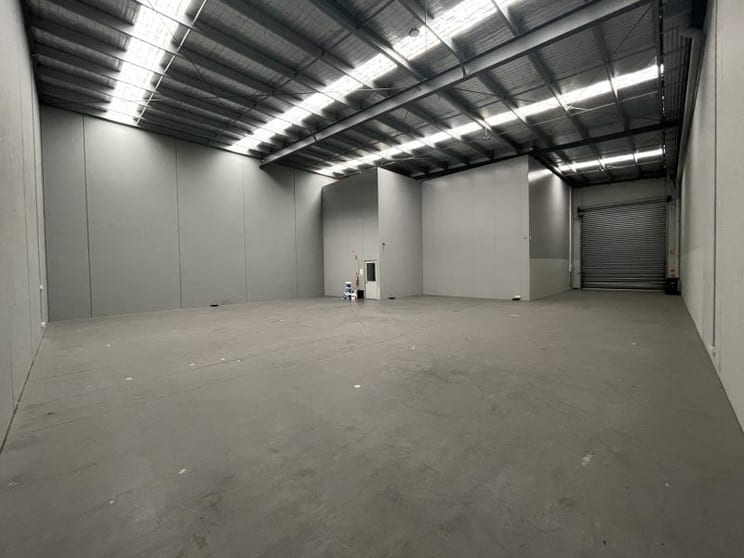 45 Bayside Avenue Port Melbourne VIC 3207 - Image 2