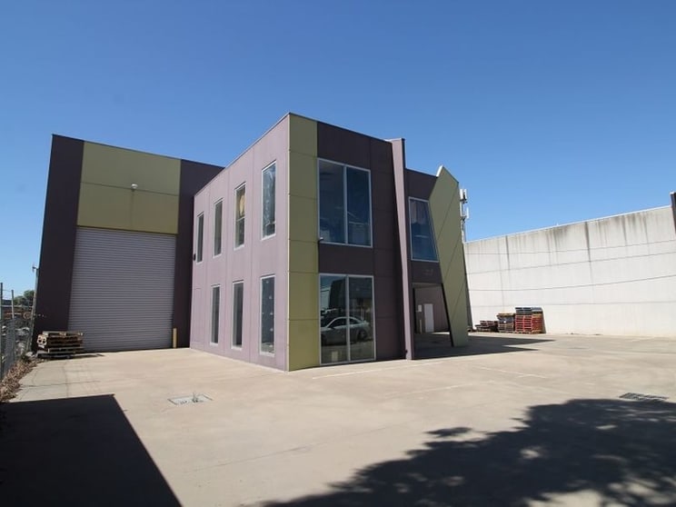 Click to view all images 6 Nicole Way Dandenong South VIC 3175 - Image 2