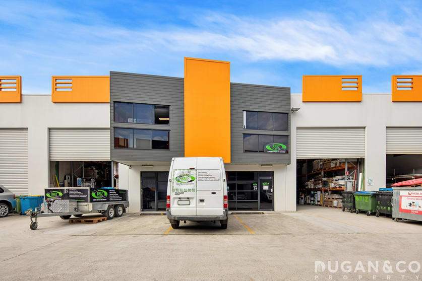 Click to view all images 23 & 24/20-22 Ellerslie Road Meadowbrook QLD 4131 - Image 1
