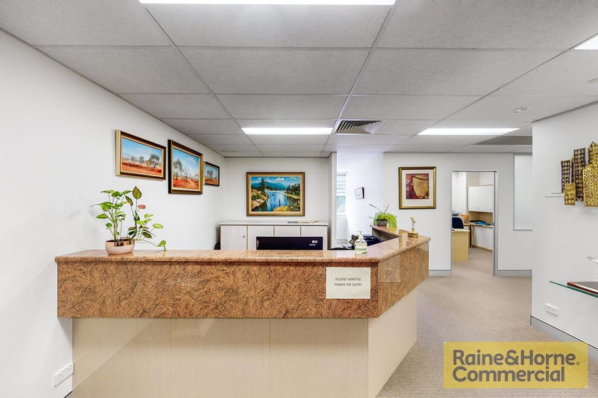 Click to view all images 3/449 Gympie Road Kedron QLD 4031 - Image 3