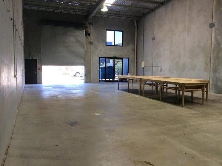 Click to view all images Unit 4/84 Callaway St Wangara WA 6065 - Image 2