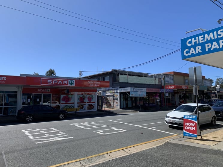 Click to view all images 2/33 Musgrave Av Southport QLD 4215 - Image 3