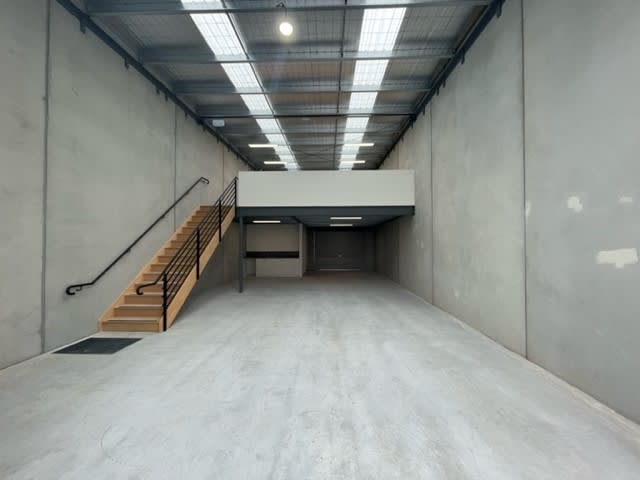 5/77a Wright Street Sunshine VIC 3020 - Image 2