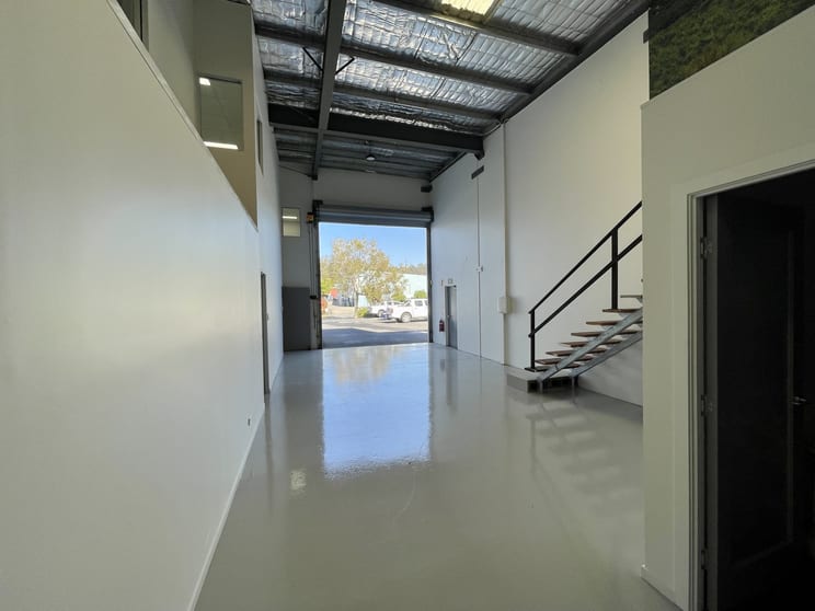 4/5 Expansion Street Molendinar QLD 4214 - Image 2