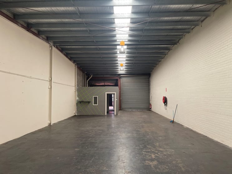 3/243 Governor Road Braeside VIC 3195 - Image 3