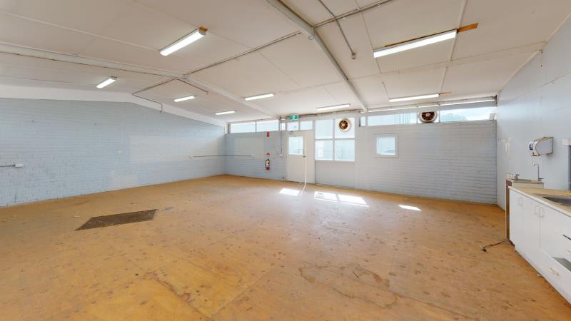 Click to view all images 141 Canberra Avenue Fyshwick ACT 2609 - Image 3