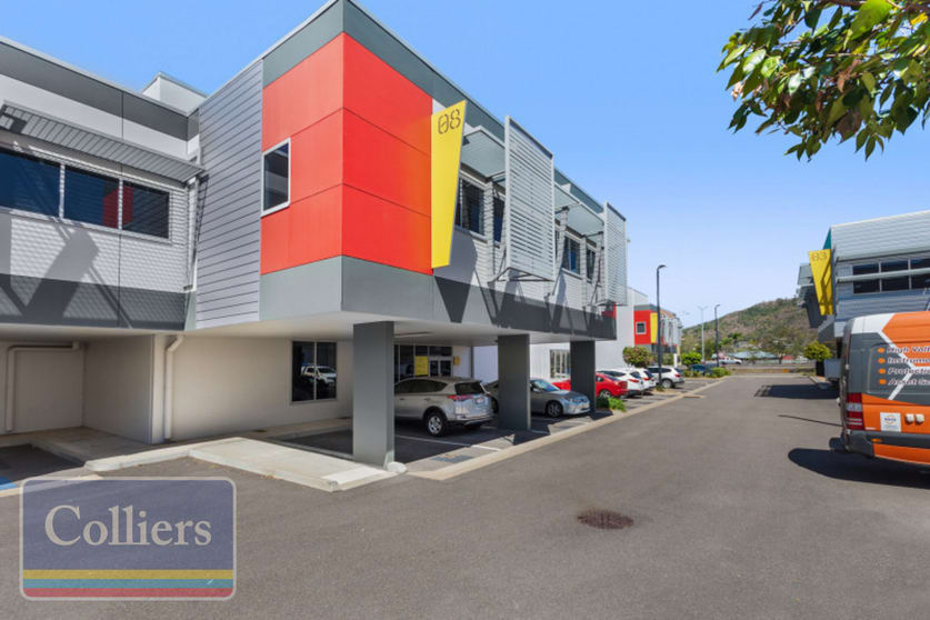 8/547 Woolcock Street Mount Louisa QLD 4814 - Image 1