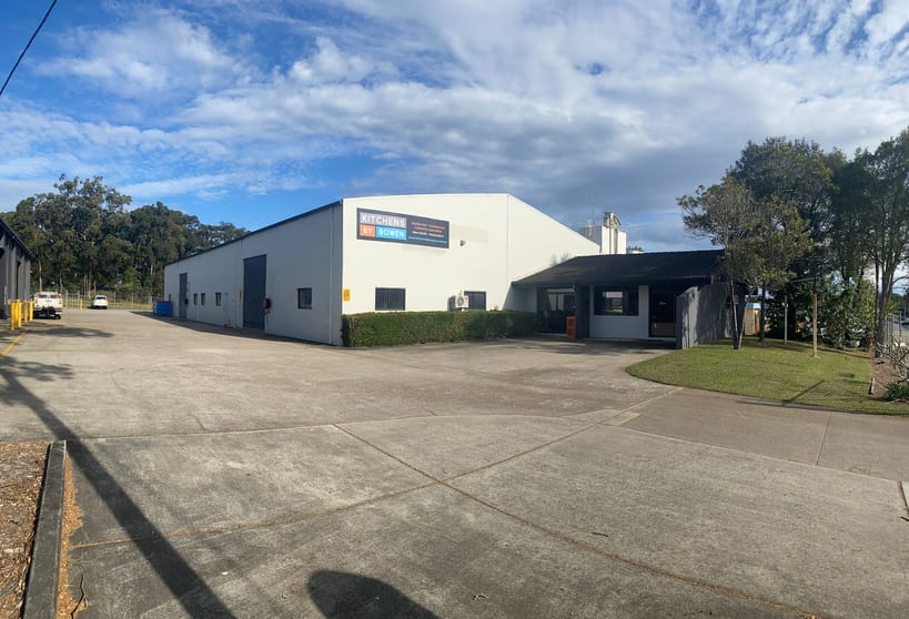Click to view all images 13 Industrial Avenue Caloundra West QLD 4551 - Image 2
