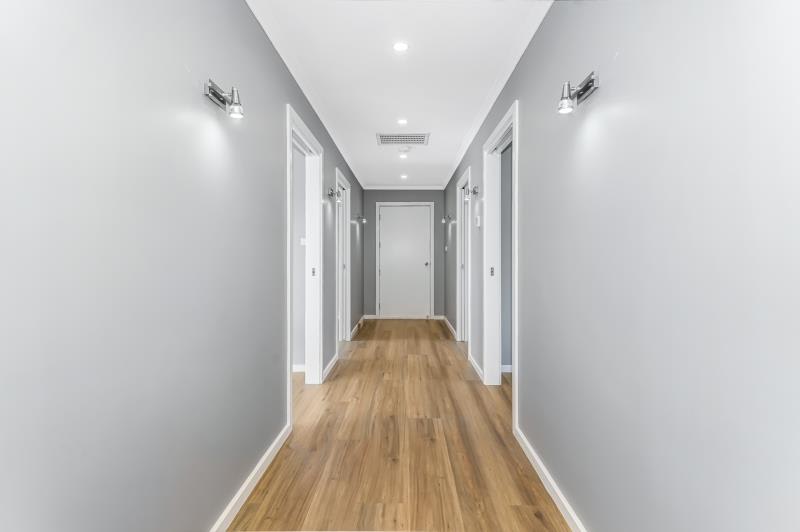 Click to view all images 499 Princes Highway Narre Warren VIC 3805 - Image 2