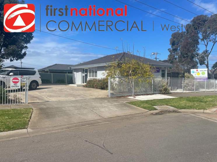 4 Pentlowe Street Hoppers Crossing VIC 3029 - Image 1