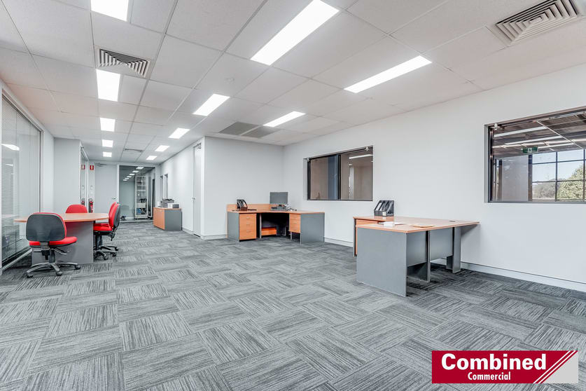 Click to view all images 11 Smeaton Grange Road Smeaton Grange NSW 2567 - Image 3