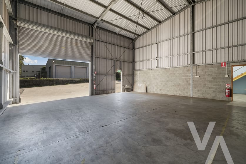 Click to view all images 2/97 Glenwood Drive Thornton NSW 2322 - Image 2