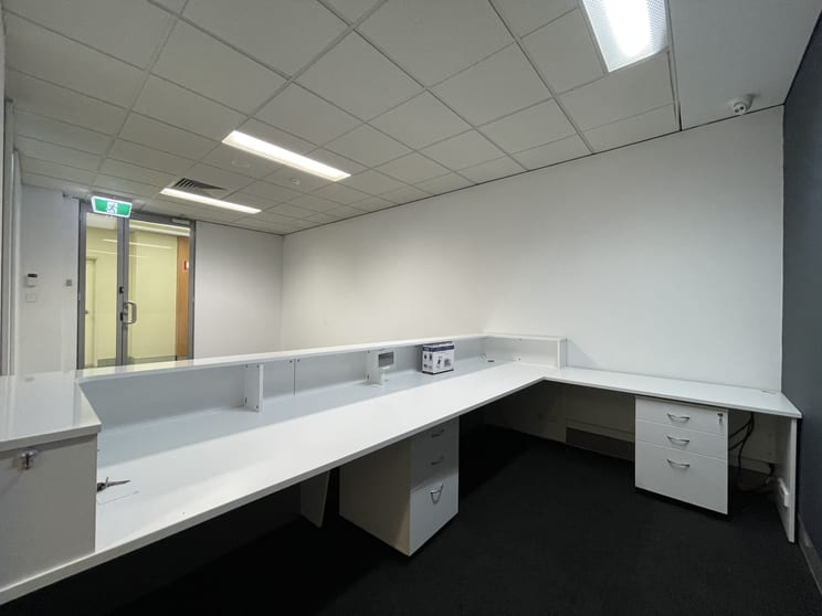 Click to view all images 303/13 Moore Street Liverpool NSW 2170 - Image 3