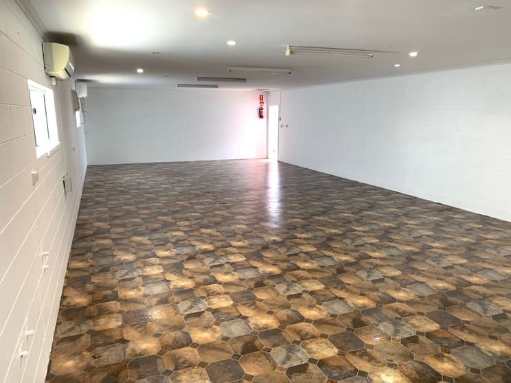 Click to view all images Shop 1/65 Anderson Street Manunda QLD 4870 - Image 2