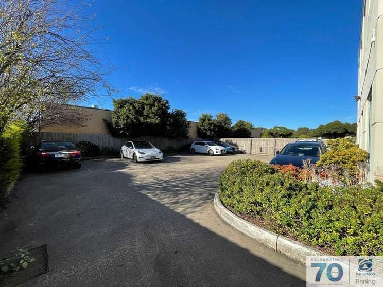 Click to view all images Level 1/13 Childers Street Cranbourne VIC 3977 - Image 3