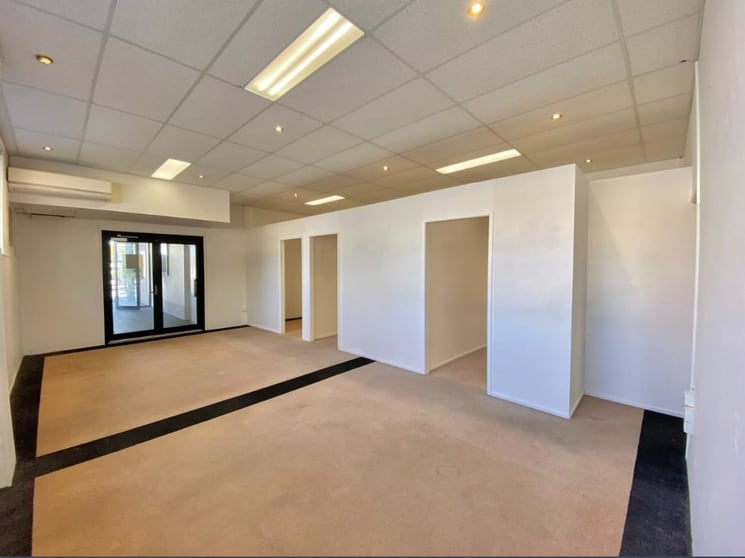 3/113 Scarborough Street Southport QLD 4215 - Image 1