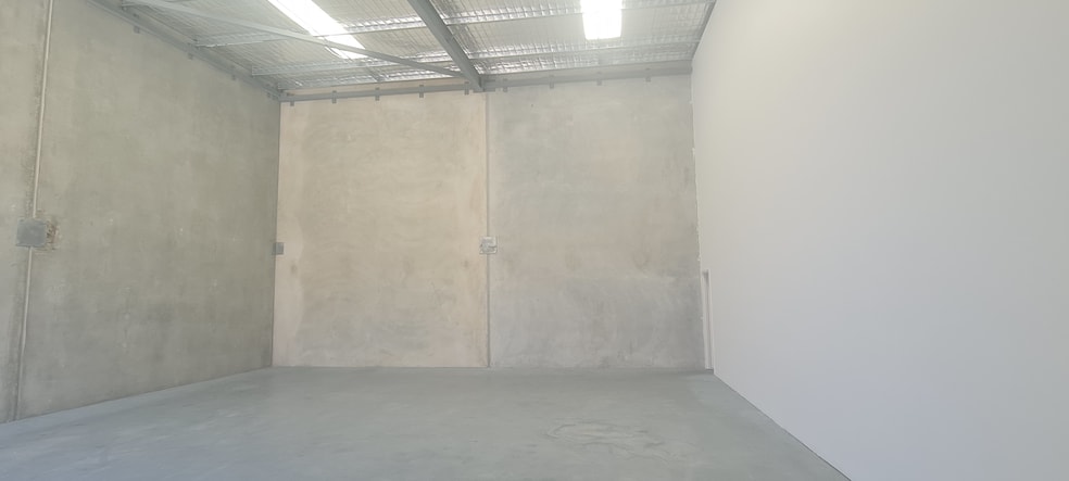 Click to view all images 2 / 41 Fortitude Boulevard Wangara WA 6065 - Image 3