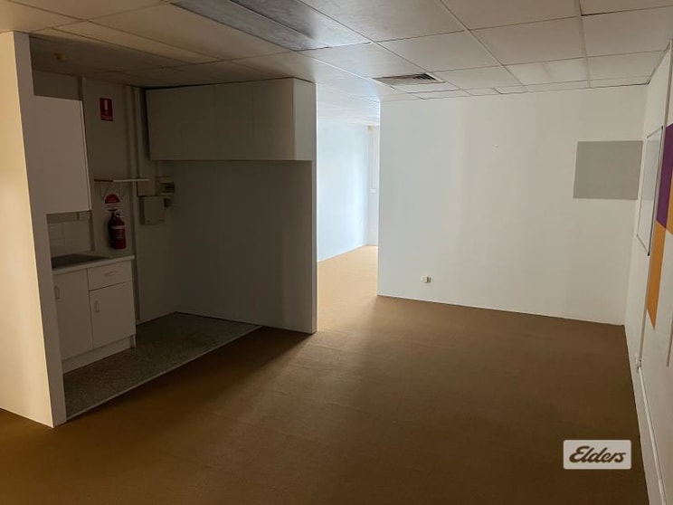 Click to view all images 6/727 Stanley Street Woolloongabba QLD 4102 - Image 2