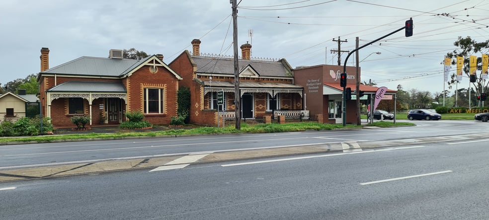 Click to view all images 251 Napier Street Bendigo VIC 3550 - Image 2